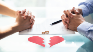 Couple agreeing the grounds for divorce